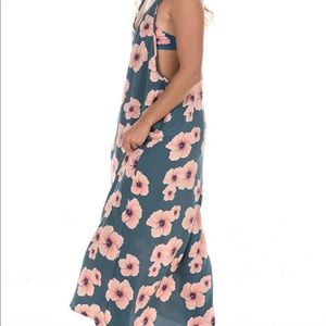 Acacia Hibiscus Dress